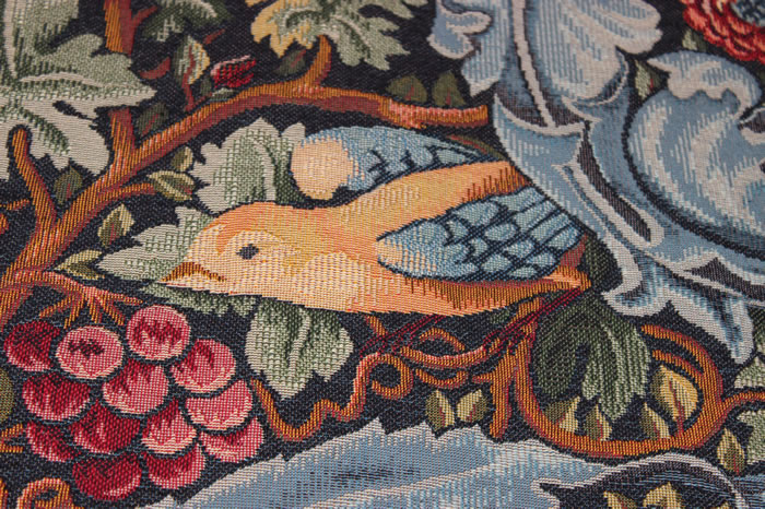 https://www.classictapestries.com.au/images/gal-bird2.jpg